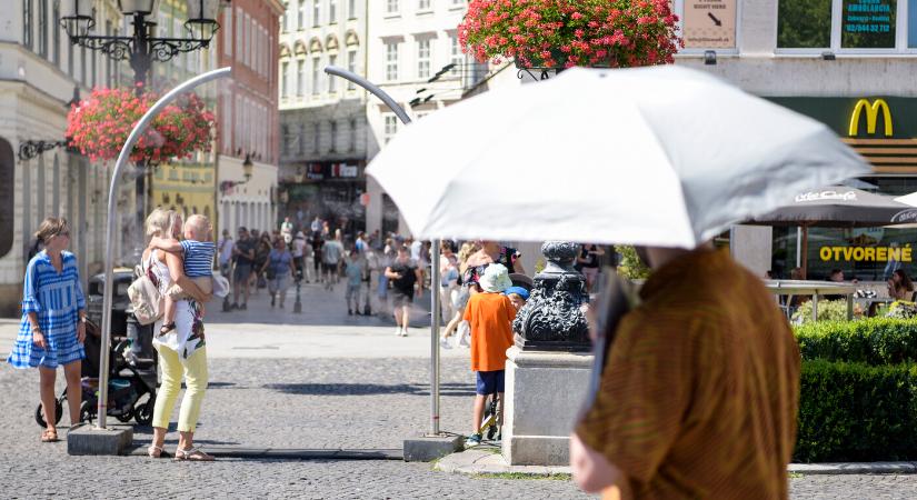 Hőségriasztás lép életbe, 33 fok is lehet a délután