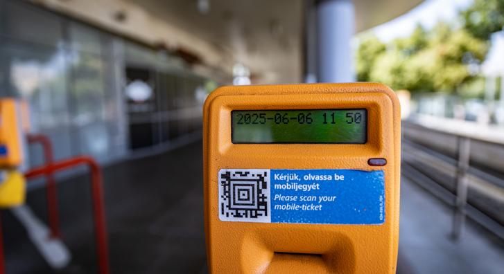 Menetrend szerint leállt a tömegközlekedés