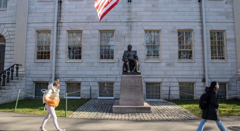 Szövetségi bíró blokkolta Trump külföldi diákokat a Harvardról kitiltó rendeletét