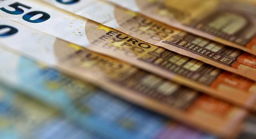 Úgy törnek fel az eurót használó gazdaságok, mint a talajvíz