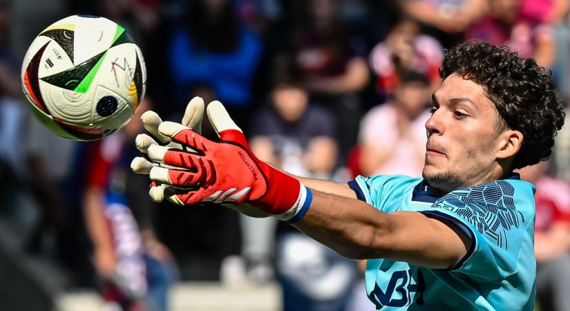 Átigazolási szenzáció: Felcsútról igazol a Liverpool
