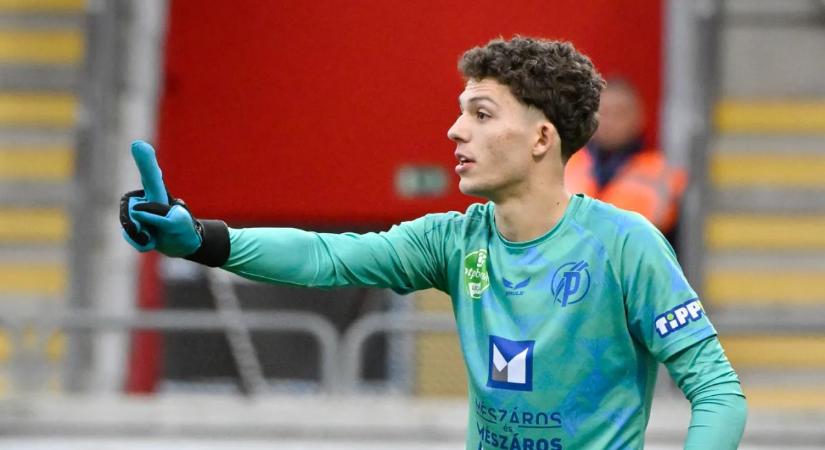 A Puskás Akadémia fiatal hálóőre Szoboszlai csapattársa lehet