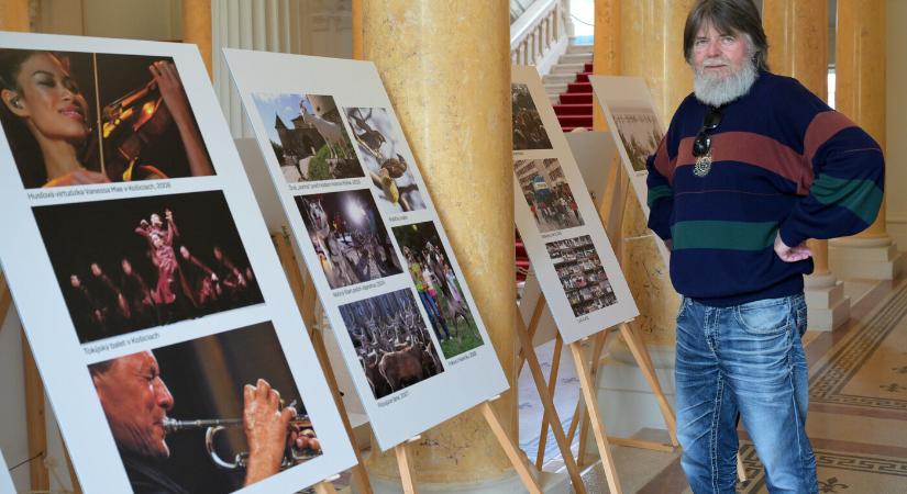 Még két hétig látható az a fotókiállítás, mely főként a keleti országrész legemlékezetesebb történéseit mutatja be