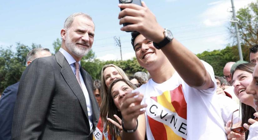 Erdélybe látogat a spanyol király