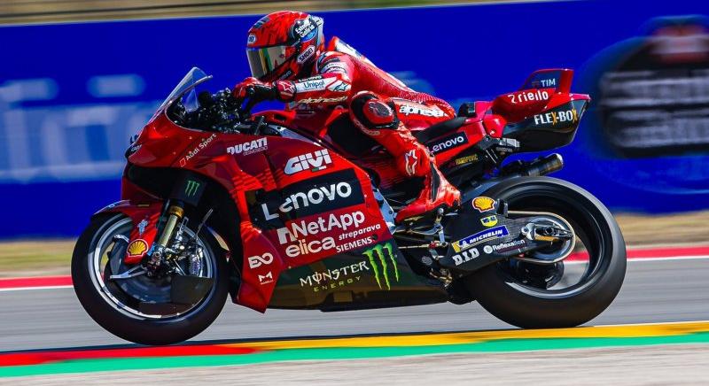 MotoGP: Marquez-uralom és Yamaha-rémálom pénteken Aragónban