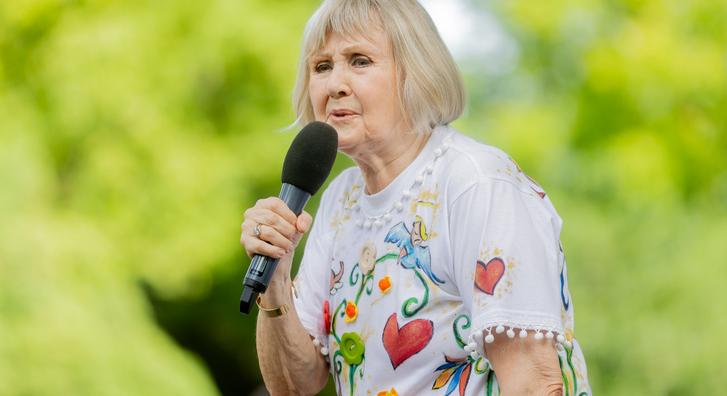 Sírva fakadt anyák hagyták ott Halász Judit koncertjét
