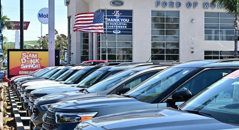 Kár volt előre aggódni, a vámok ellenére olcsóbbak lettek az amerikai autók