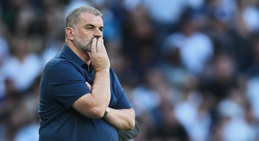 A Tottenham kirúgta a menedzserét