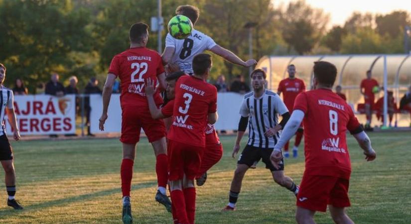Győztest avatnak a területi labdarúgó-kupában