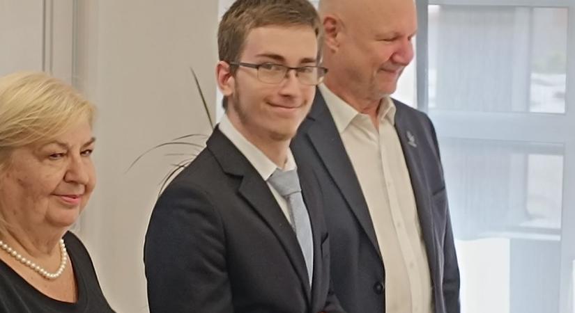 Íme a névsor - Több tucat fiatal kiválóságot ünnepeltek a Centrumnál - fotók