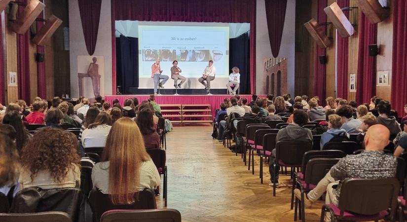 A növényi táplálkozással ismerkedtek a Radnóti diákjai