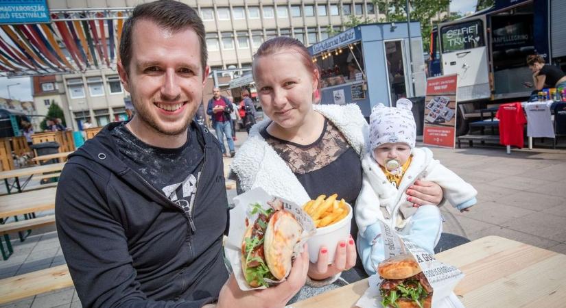 Indul a buli Egerszegen: mostantól egész hétvégén degeszre ehetjük magunkat a belvárosban (videó)