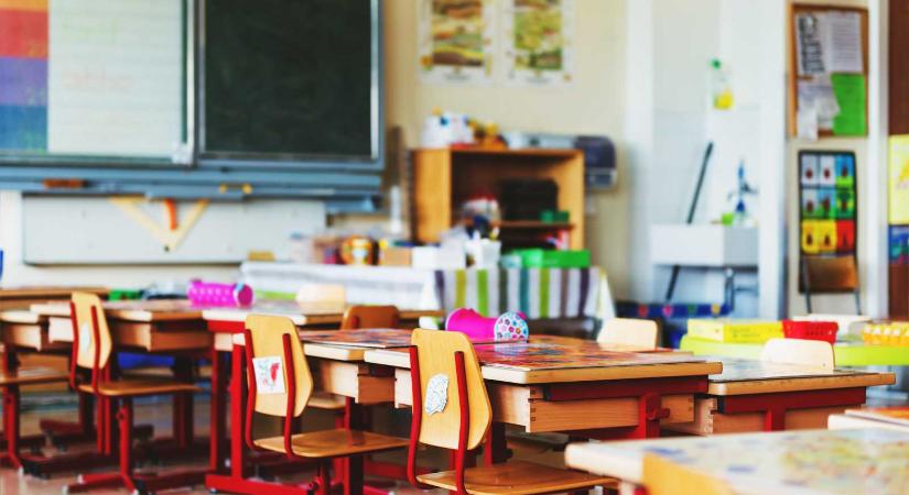 Még a vécépapírt is megvonná az iskolától egy önkormányzat a rossz tanulmányi eredmények miatt