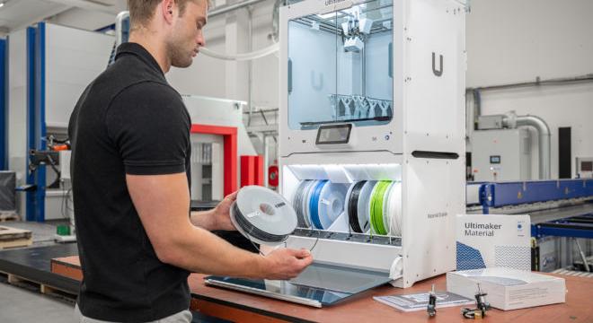 UltiMaker S6 – Gyors, megbízható és elérhető 3D nyomtató szakembereknek