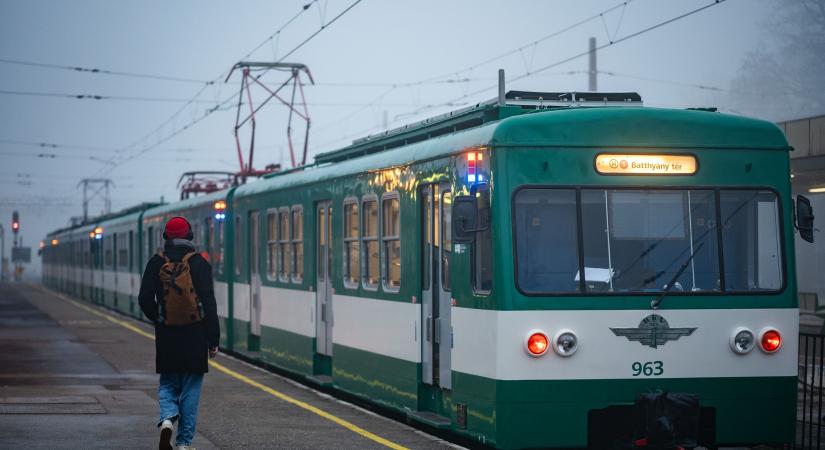 Váratlan bejelentést tett a MÁV vezérigazgatója, azonnal nyugdíjba vonul a 60 éves HÉV-szerelvény
