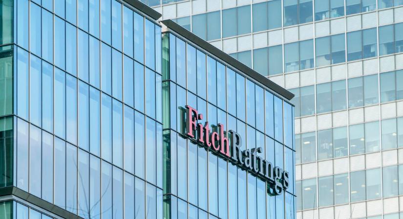 Elővette Magyarország hitelminősítését a Fitch – kivel játszunk egy ligában?