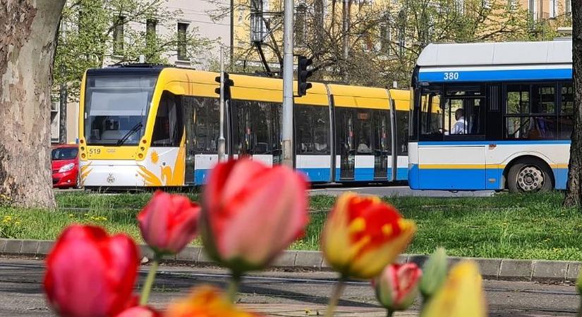 Ha megállapodnak, vármegyebérlettel is lehet majd utazni a DKV járatain