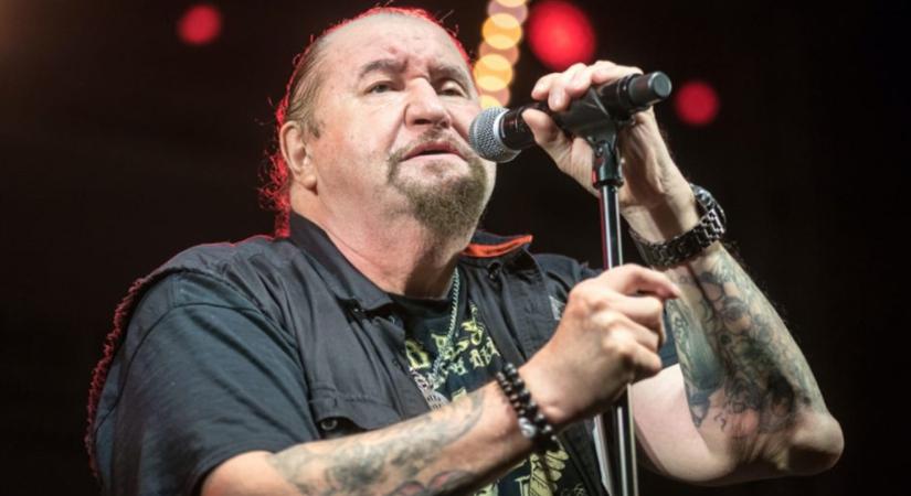 Imádott feleségét gyászolja Deák Bill Gyula