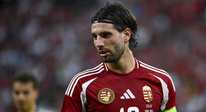 Szoboszlai Dominik dühében a kispadot verte lecserélése után