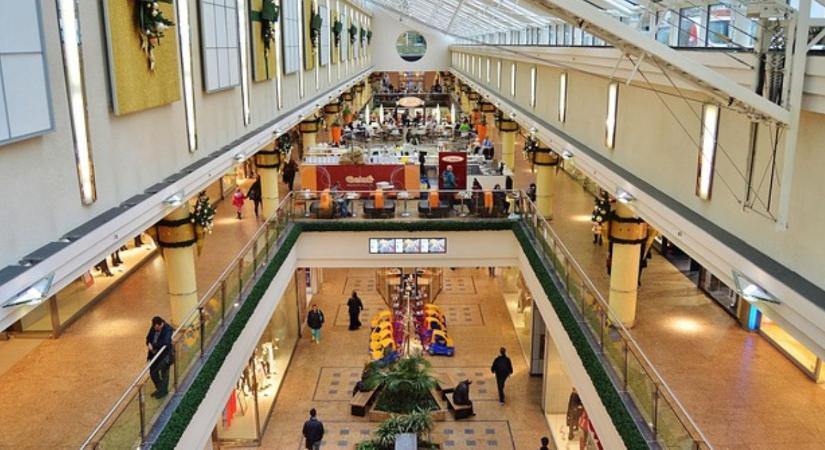 Egyre több pénzt hagyunk az üzletekben