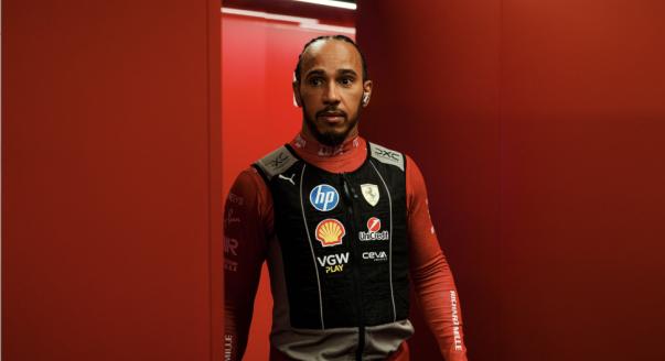 Hamilton: Hamarosan itt az idő, hogy a Ferrari átálljon 2026-ra