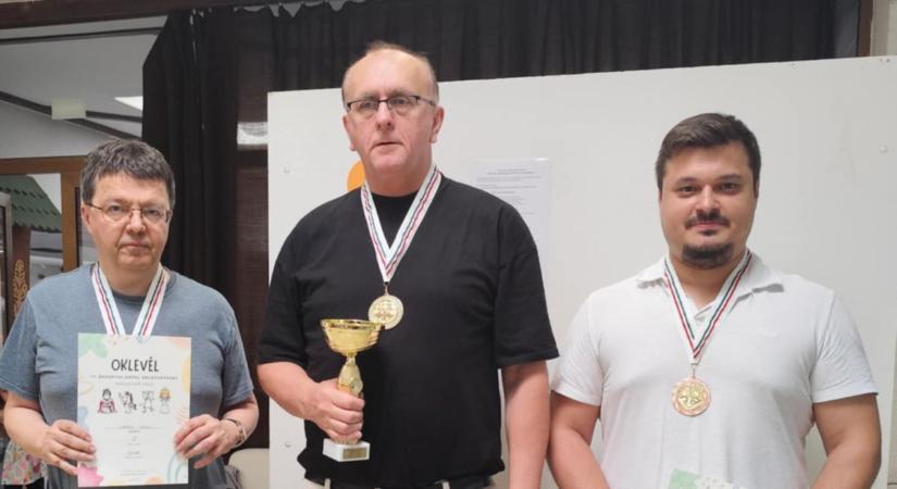 Tanulságos versenyen vannak túl a DEAC sakkozói