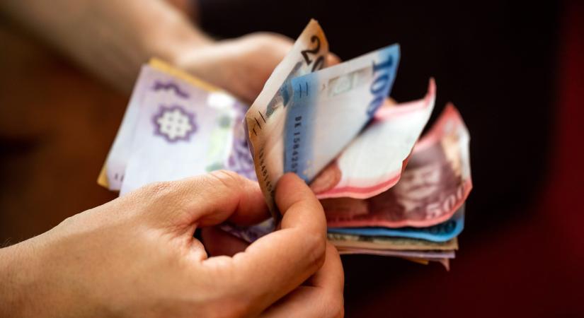 Tízből hat szlovákiai család fizetéstől fizetésig él – A gyerekesek családok helyzete különösen nehéz