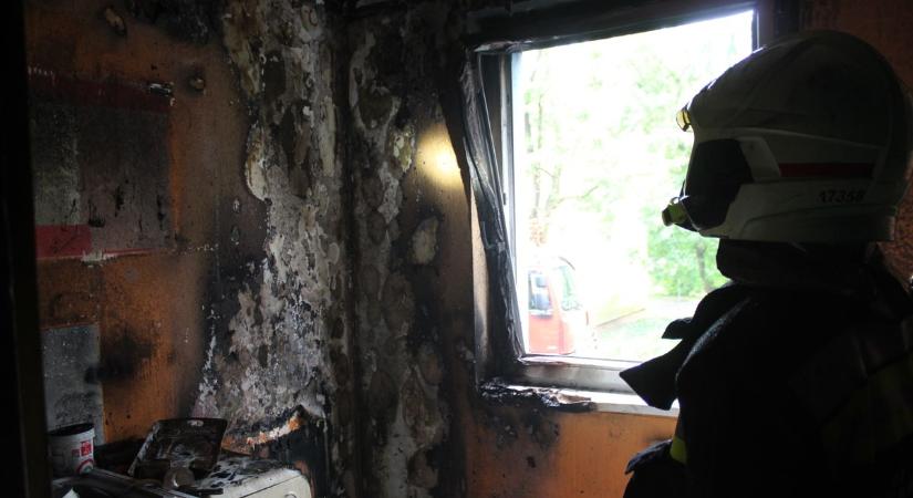 Felcsaptak a lángok a nyírteleki nyárikonyhában