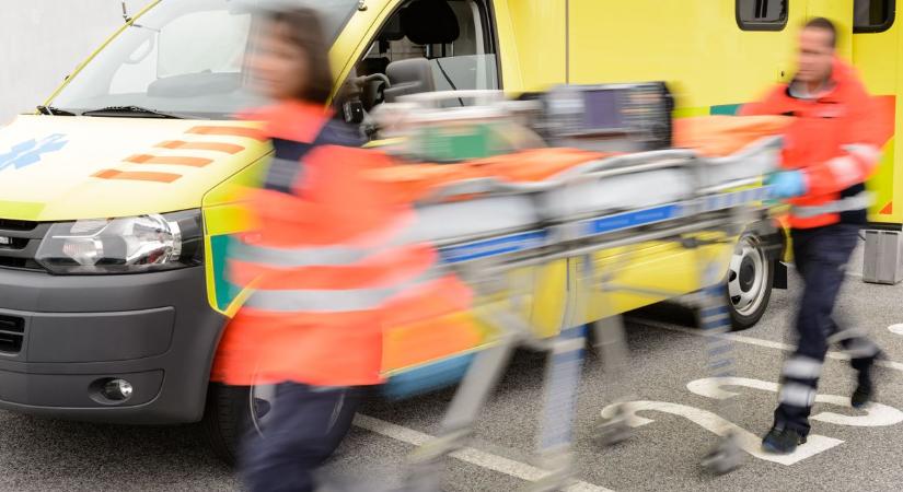 Szörnyű baleset történt a fővárosban, egy idős hölgyet gázolt halálra egy teherautó