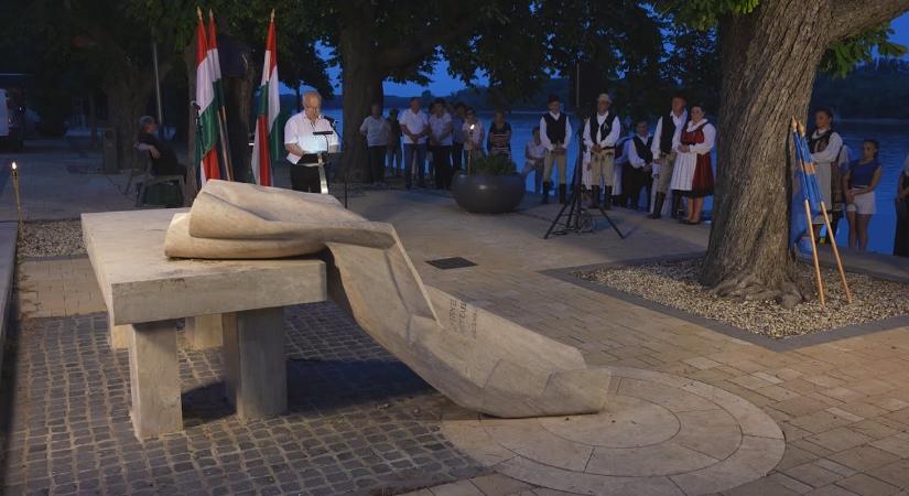 Nemzeti Összetartozás Napja alkalmából rendezett városi megemlékezés