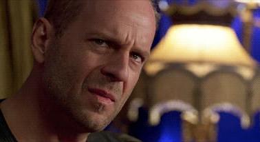 Bruce Willist kirakták egy boltból, mert nem akart maszkot viselni