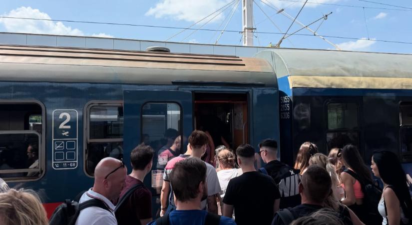 Összeomlás a MÁV-nál: Lázár János drasztikus lépést jelentett be