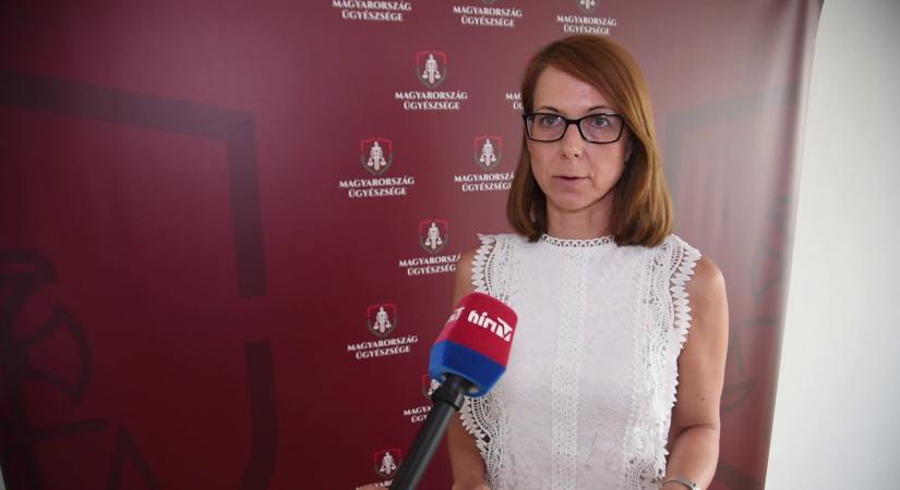 Vádat emelt a Baranya Vármegyei Főügyészség egy kábítószer-terjesztő hálózat tagjaival szemben  videó