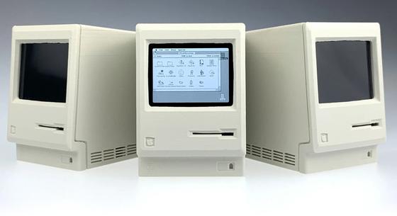 Megcsinálták a legendás Macintosh miniatűr változatát: alig nagyobb, mint egy Apple Watch, és működik