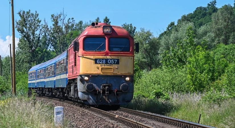 Elfogyott a türelem: teljes kártérítés és vizsgálat jön a MÁV-nál a balatoni káosz miatt
