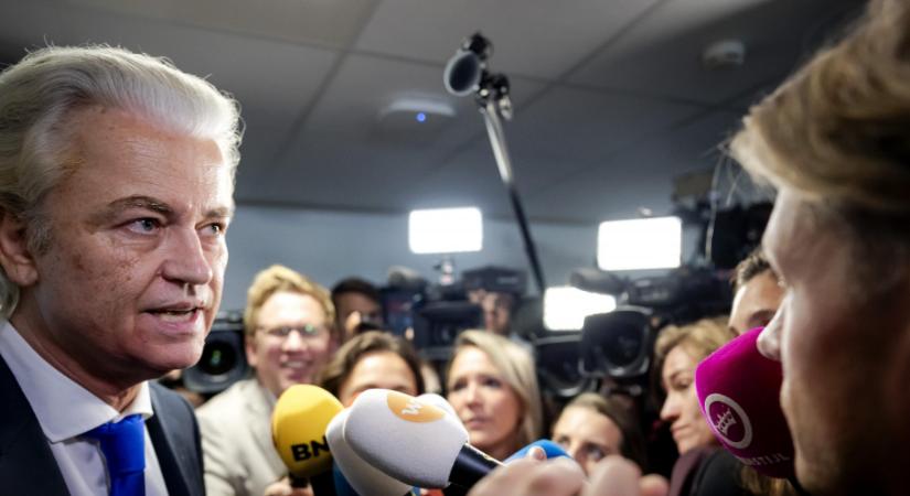 Október végére tűzték ki a parlamenti választásokat Hollandiában