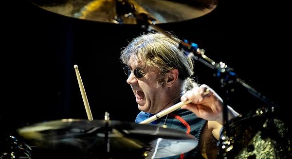 A 33. Gastroblues Fesztivál 2025. július 4–6. között ismét Paksra hozza a blues, a rock és a gasztronómia legjavát.