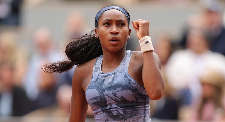 Őrült sok hiba után történelmi siker: Coco Gauff megnyerte a Roland Garrost