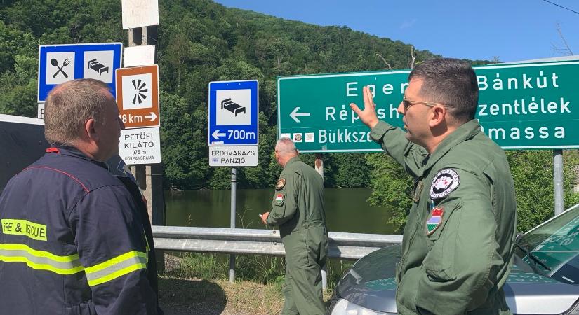 Bejárták a légi tűzoltás lehetséges vízmerítési pontjait a Bükk-fennsíkon
