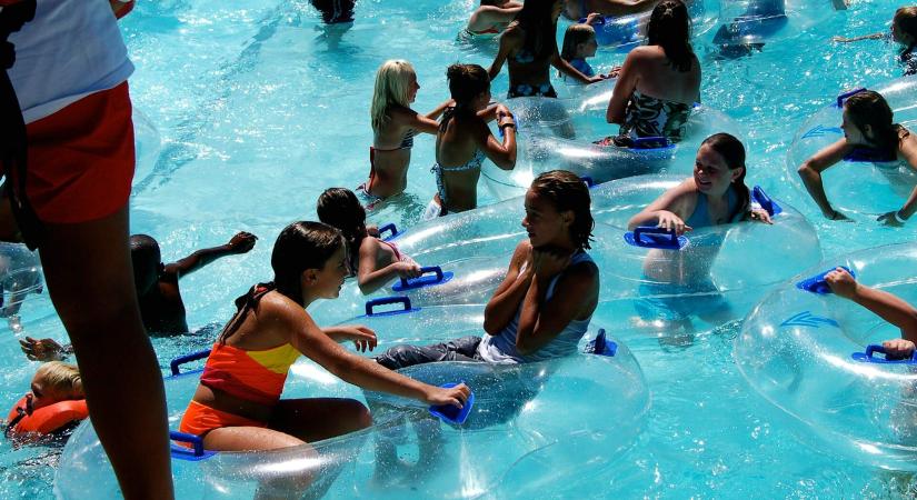 Indul a Suli a strandon program, ne maradj le