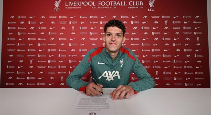 Most már biztos: újabb magyar játékost igazolt a Liverpool FC