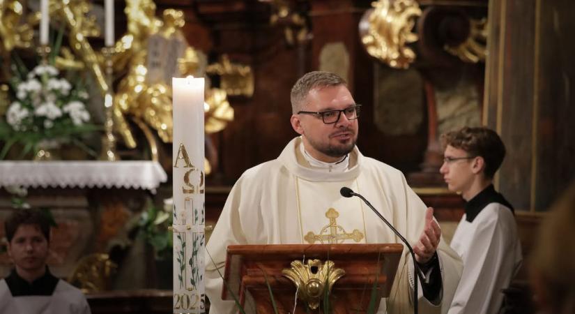 „Pünkösd az élet ünnepe” – interjú Balga Zoltán atyával