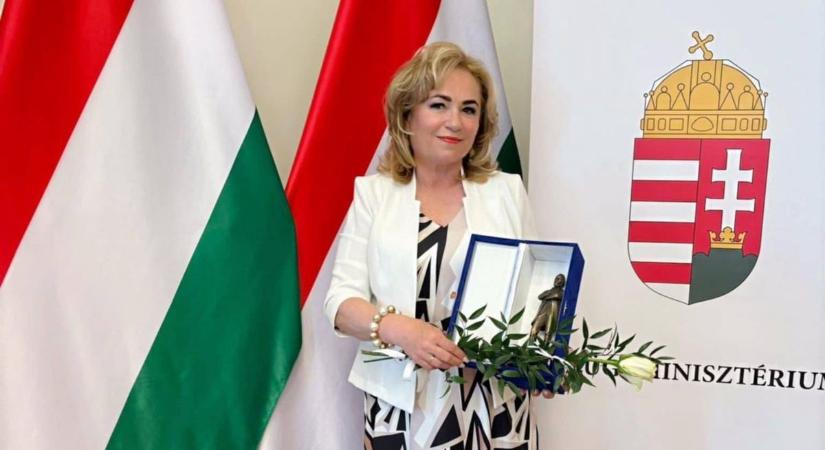 Játszva tanulni? Ezért kapott Eötvös József-díjat a keszthelyi tanítónő!