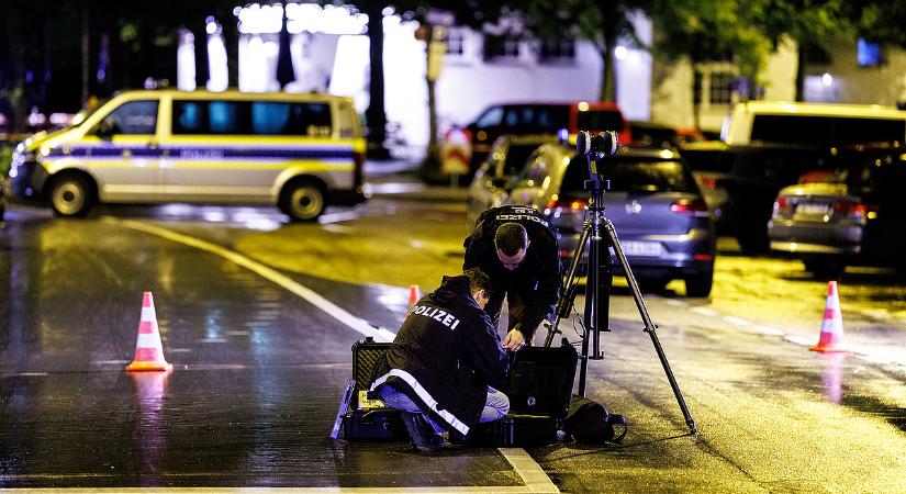 Pünkösd a németeknél: az egyik kést rántott, a másik a tömegbe gázolt