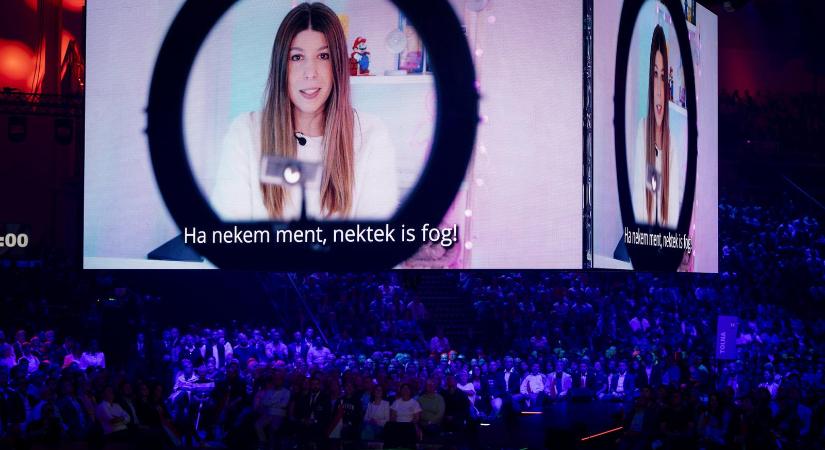 Sebestyén Janka, a harcos influenszer
