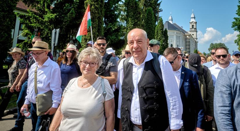 Sulyok Tamás: az egész magyar nemzet szolidáris a Parajdon élőkkel