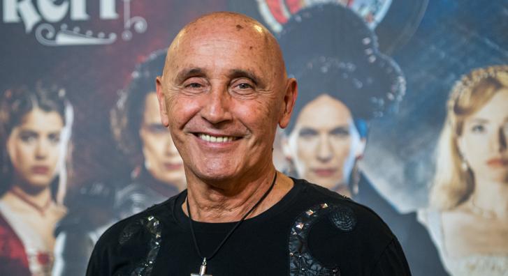 Pataky Attila utólag sem bánja, hogy kipróbálta magát mulatós énekesként: „K*rva jól csináltam ezt is”