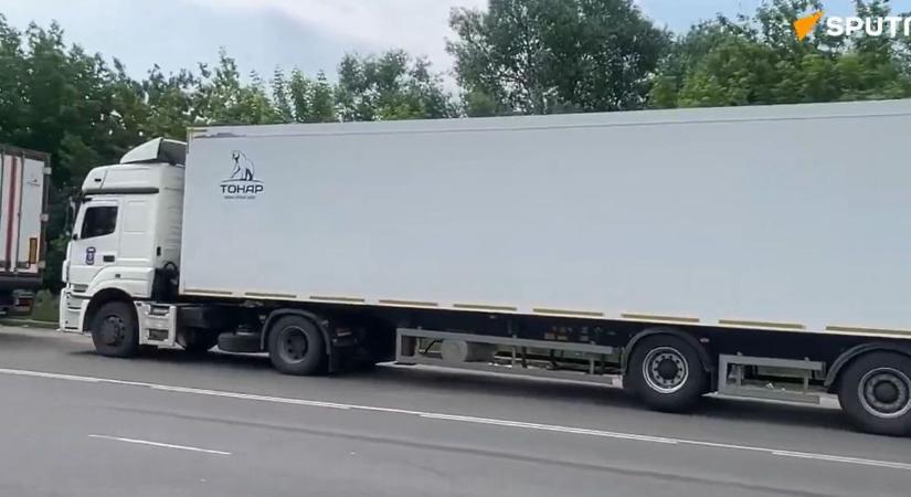 Döbbenetes dolgot tesz Zelenszkij a saját halott katonáival