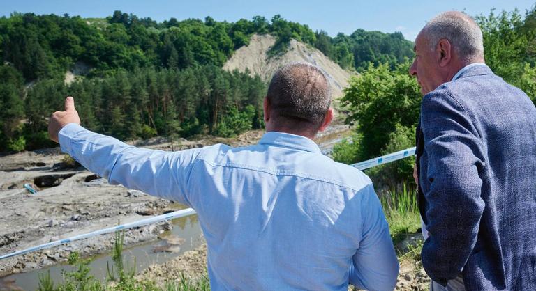Sulyok Tamás ellátogatott a sóbányához: Parajd fájdalma a magyar nemzet szívéig hatol