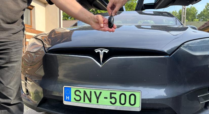 Model X hétköznapok #32: majd’ 15 millióba került a 2,5 év Teslázás